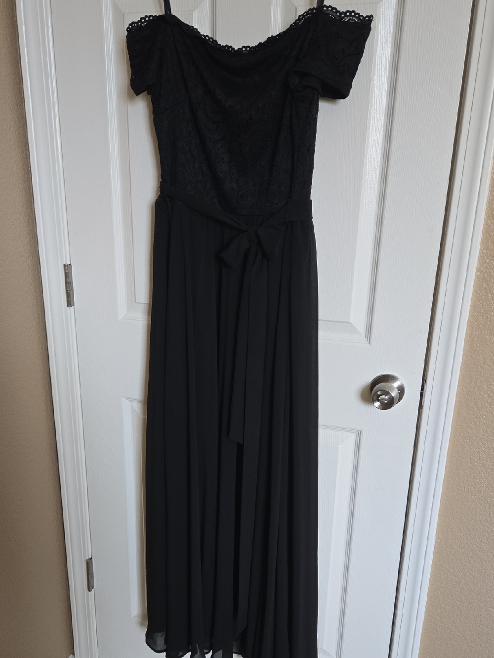 Elegant Black Off-Shoulder Lace Maxi Dress with Self-Tie Waist